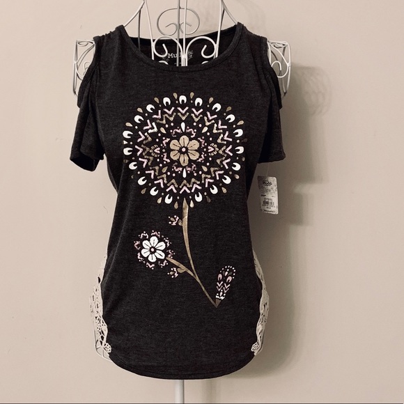 Mudd Flower T-shirt - Picture 1 of 4